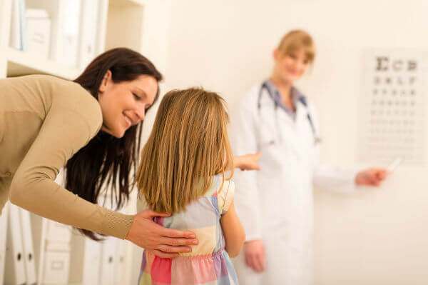 Посещение офтальмолога с ребенком